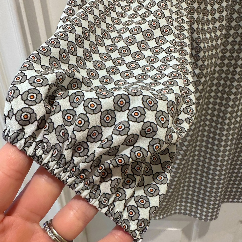Geometric Patterned Blouse max studio small - Picture 4 of 8